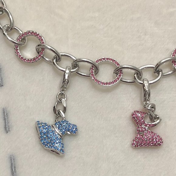 *BRAND NEW* Swarovski Minnie Mouse Rolo Link Toggle Bracelet with Charms - Picture 3 of 7